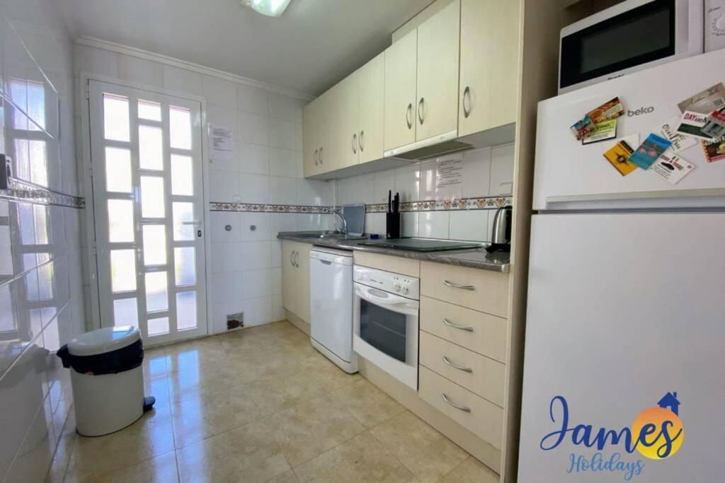 Laguna Townhouse overlooking Communal Pool LOM01 Ciudad Quesada Bagian luar foto