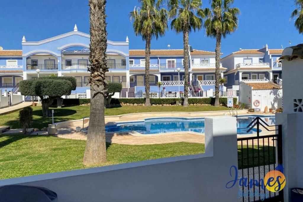 Laguna Townhouse overlooking Communal Pool LOM01 Ciudad Quesada Bagian luar foto